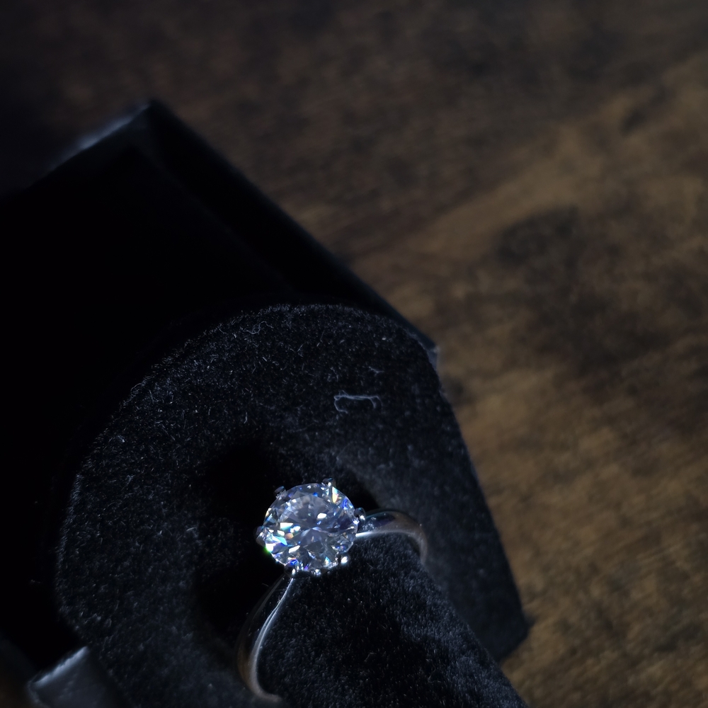 3ct VVS Moissanite Engagement Ring Size 9 - Picture 3 of 6